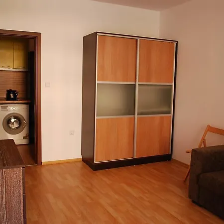 Sunny Day 6 Apartment *